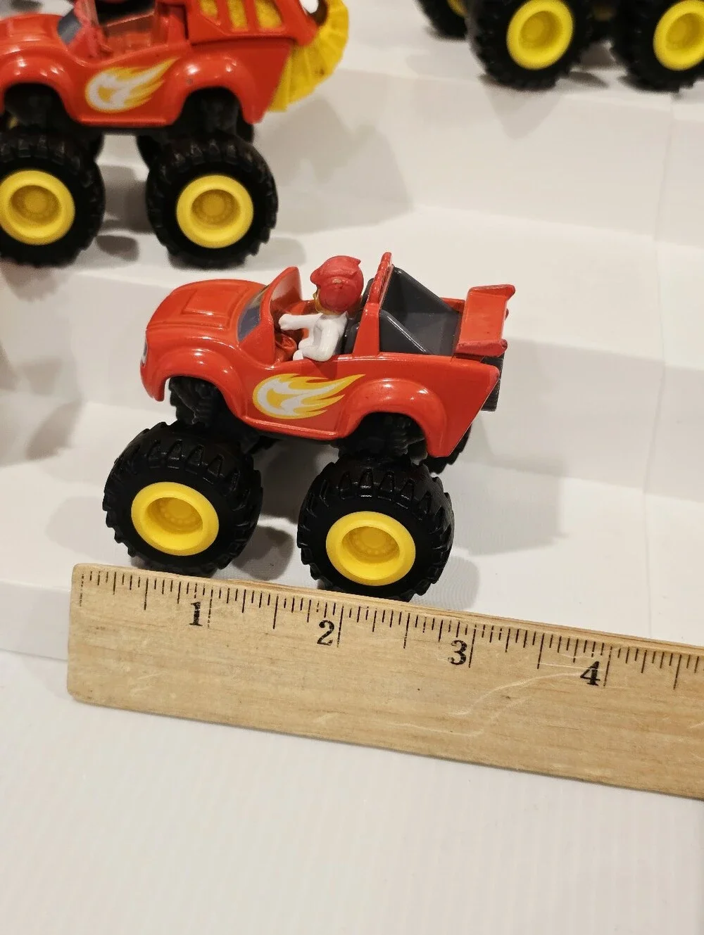 Blaze and the Monster Machines Diecast Blaze Truck Set